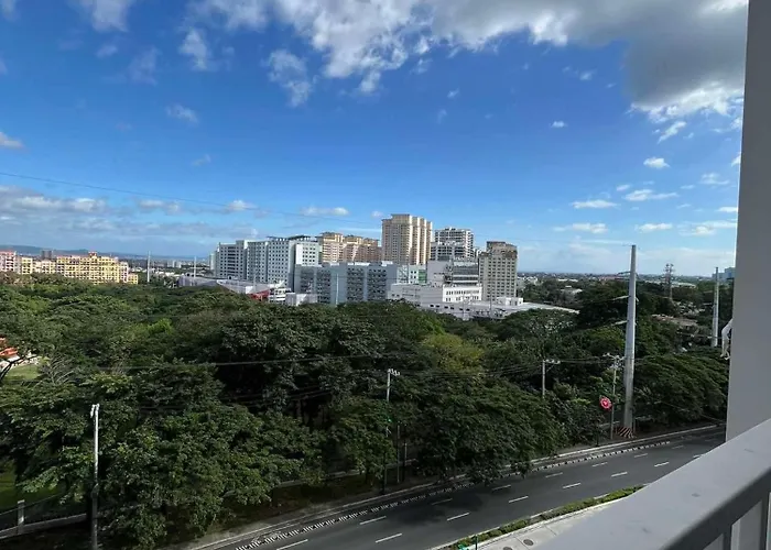 Park Mckinley West Unit 9y Tower B Apartamento