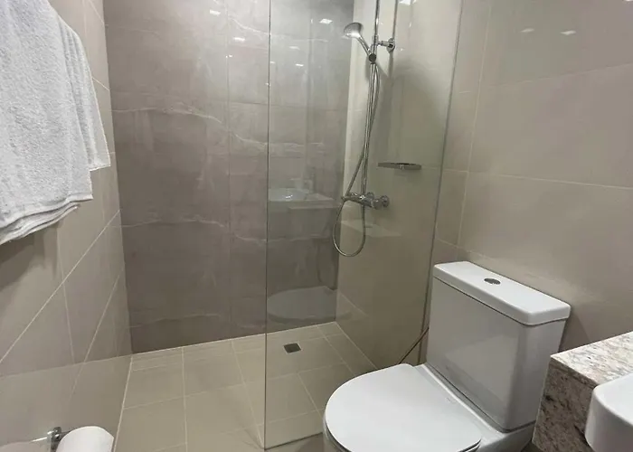 Park Mckinley West Unit 9y Tower B * Manila